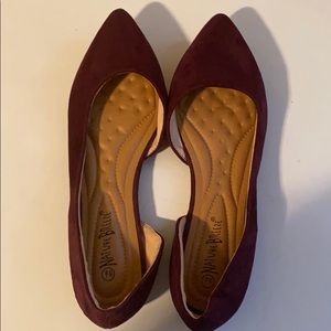 Flats with cut out side